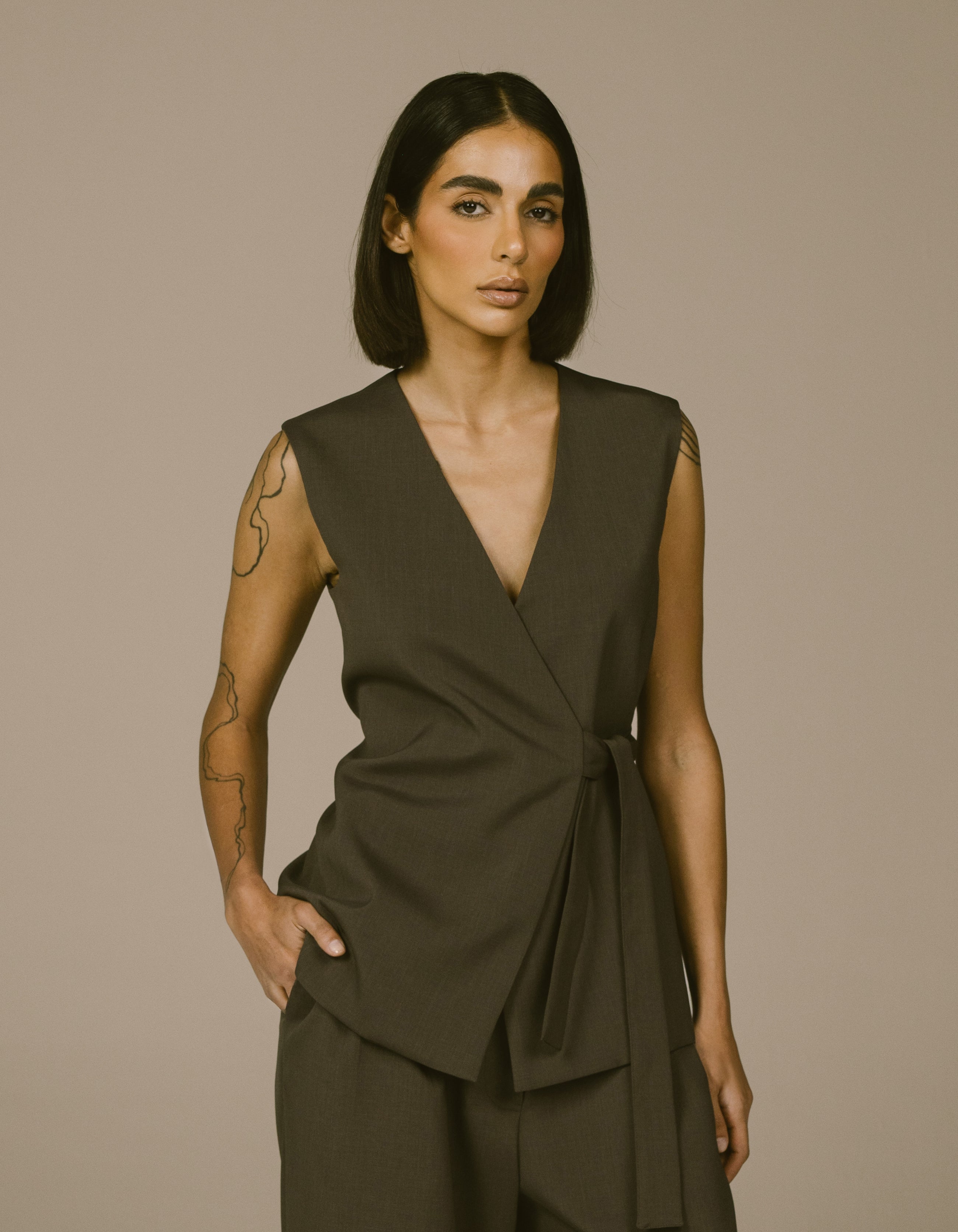 WRAP VEST SHIRT
