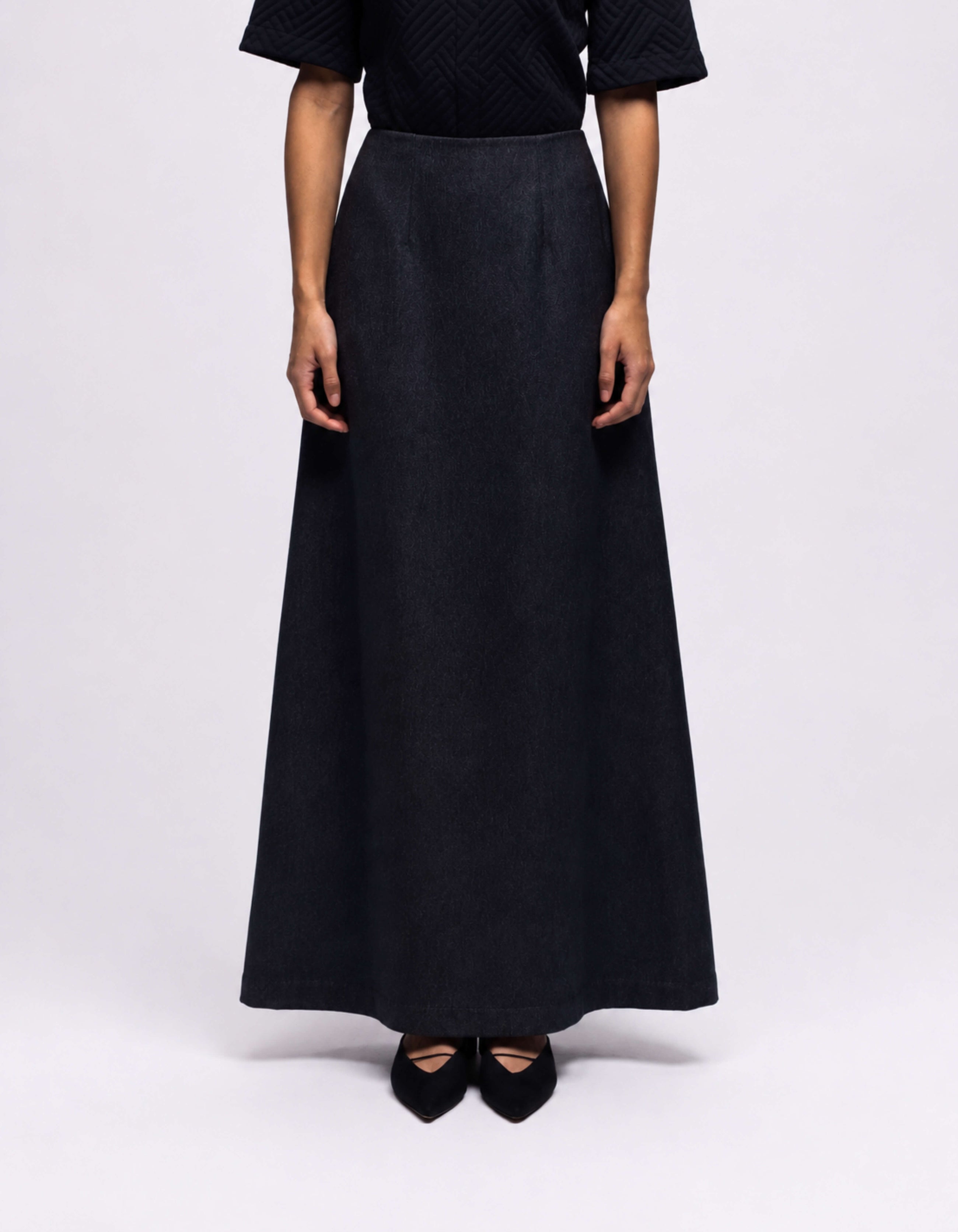 A LINE MAXI SKIRT