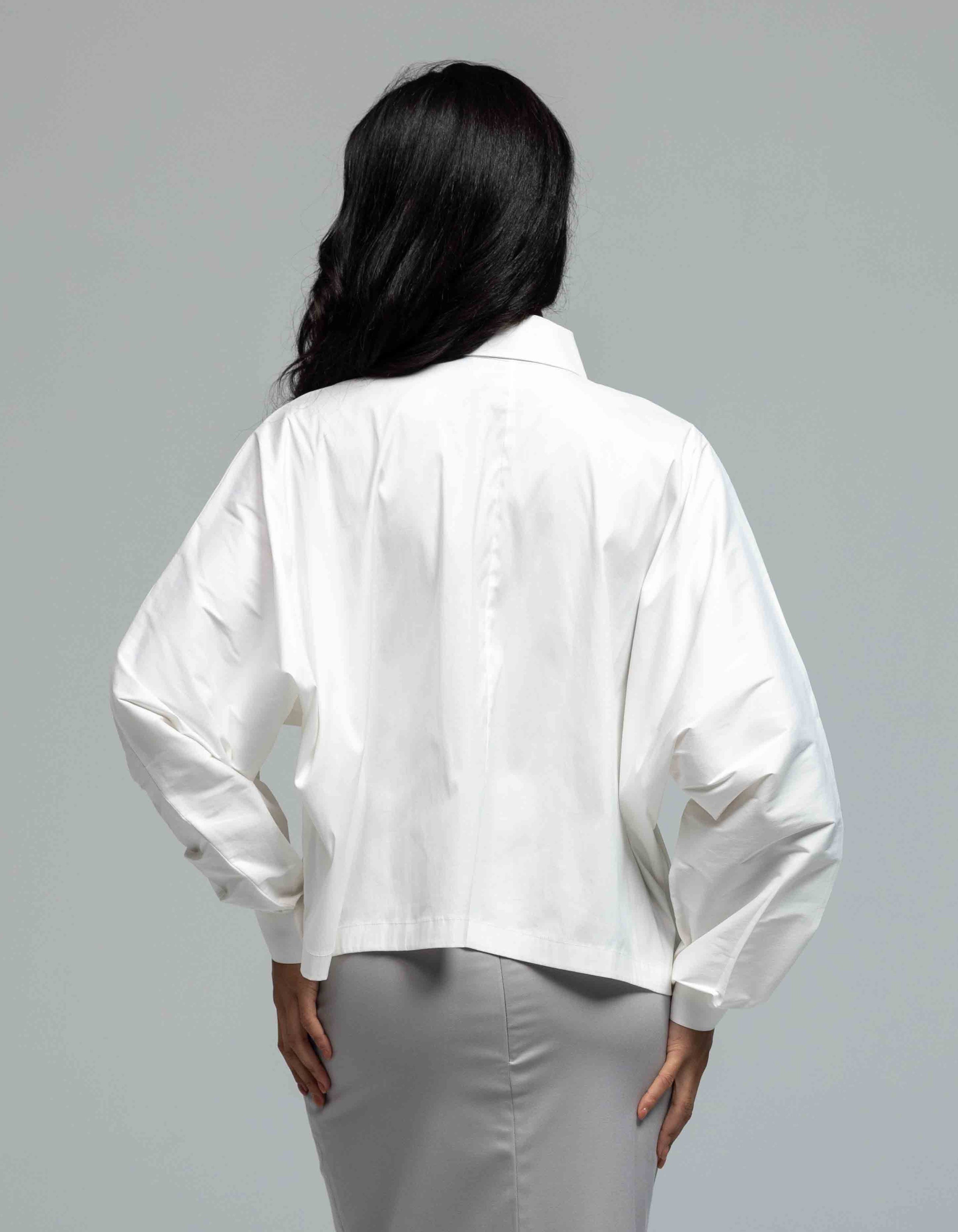 TOP CON COLLO A MANICHE OVERSIZE