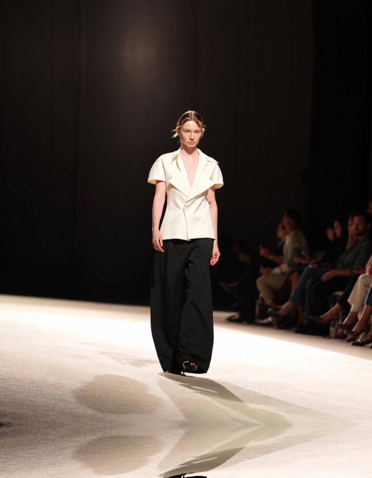 PLEATED TROUSERS