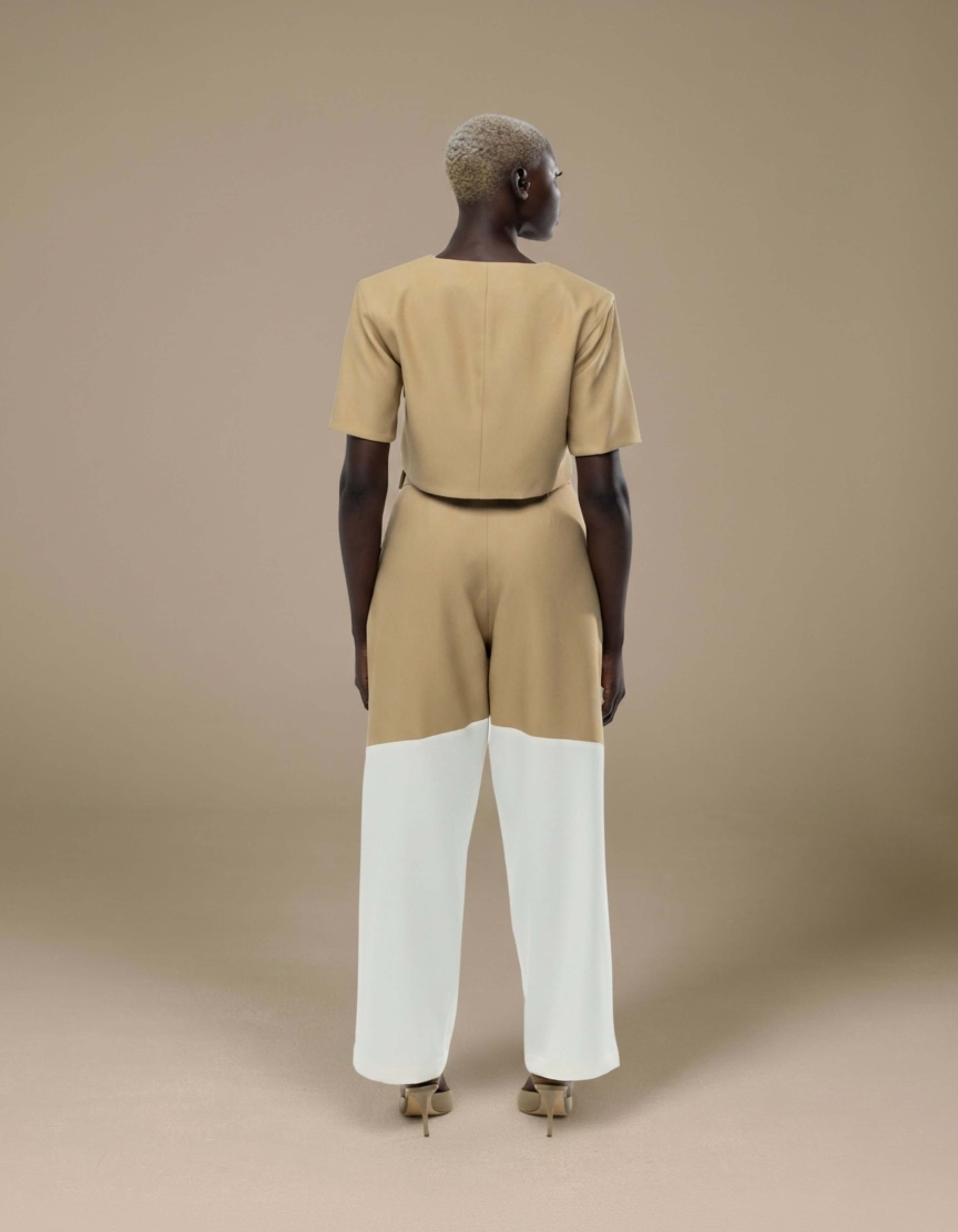 OVERSIZE POCKET CROP TOP