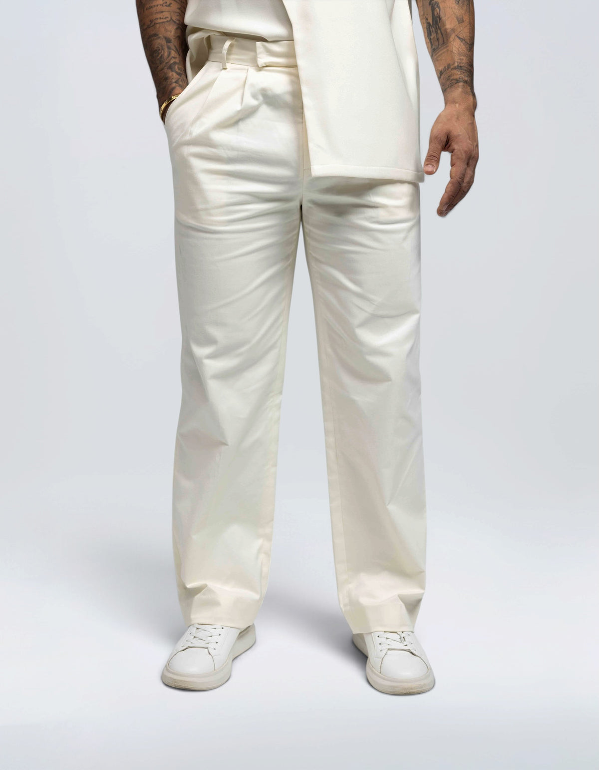 STRAIGHT LEG PANTS