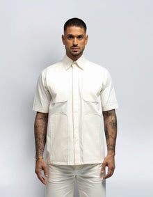 CHEMISE À MANCHES COURTES À PANNEAU EN U