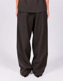WIDE-LEG TROUSERS