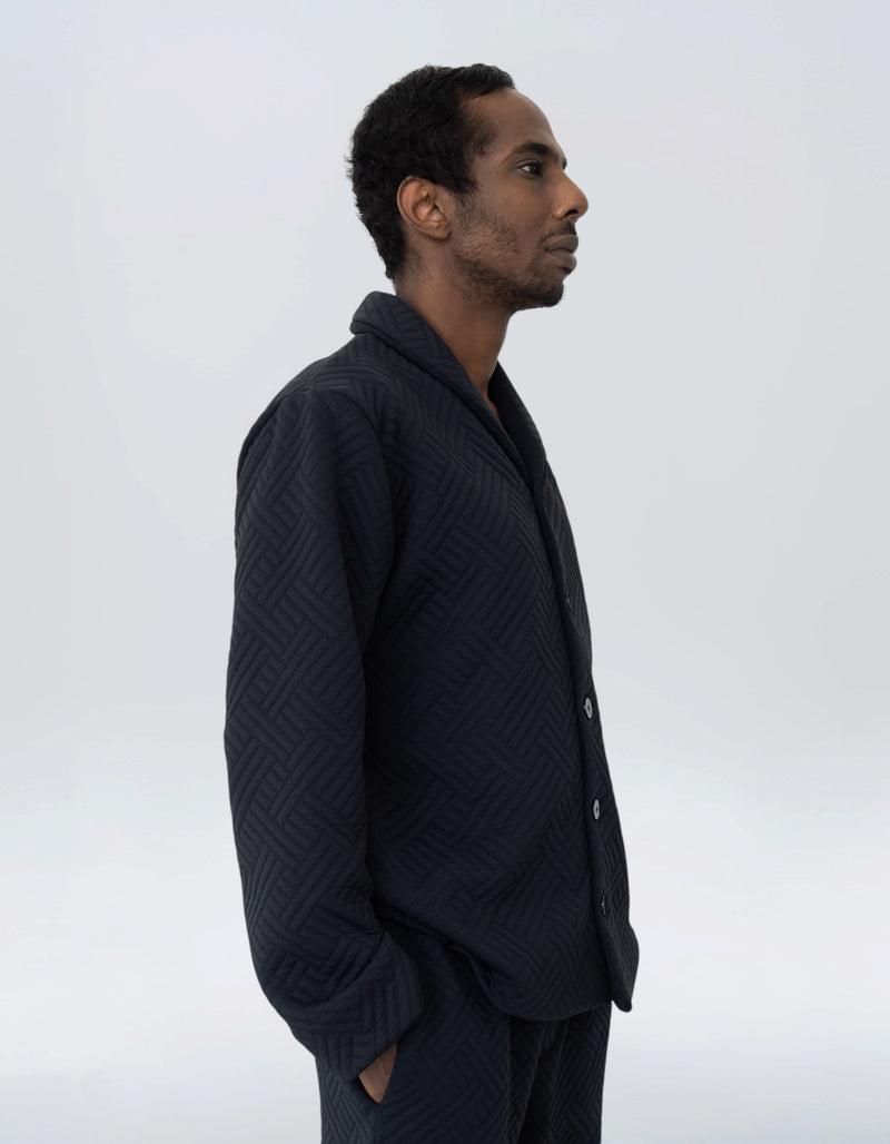 VESTE ET CHEMISE SURDIMENSIONNÉES