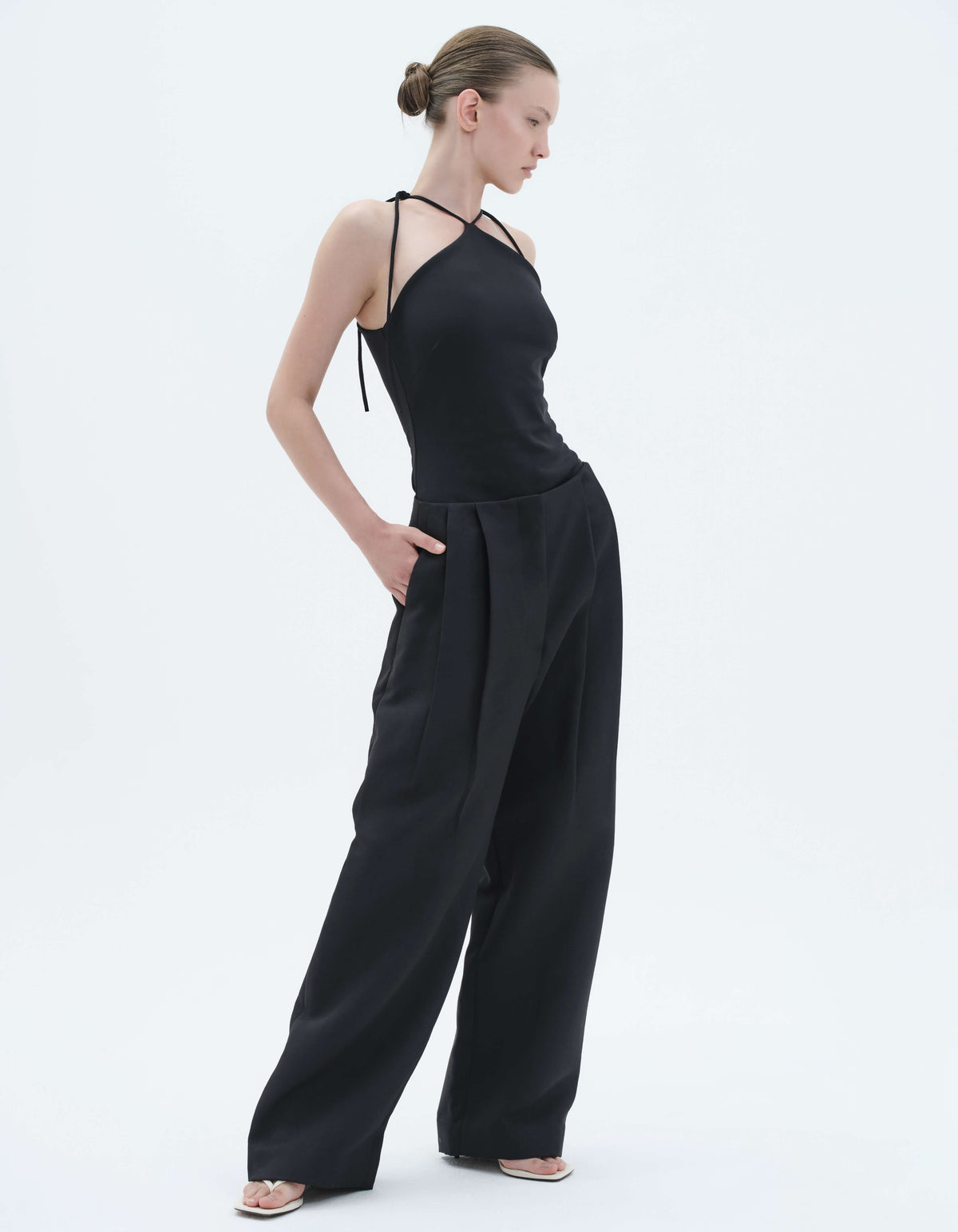 PLEATED TROUSERS