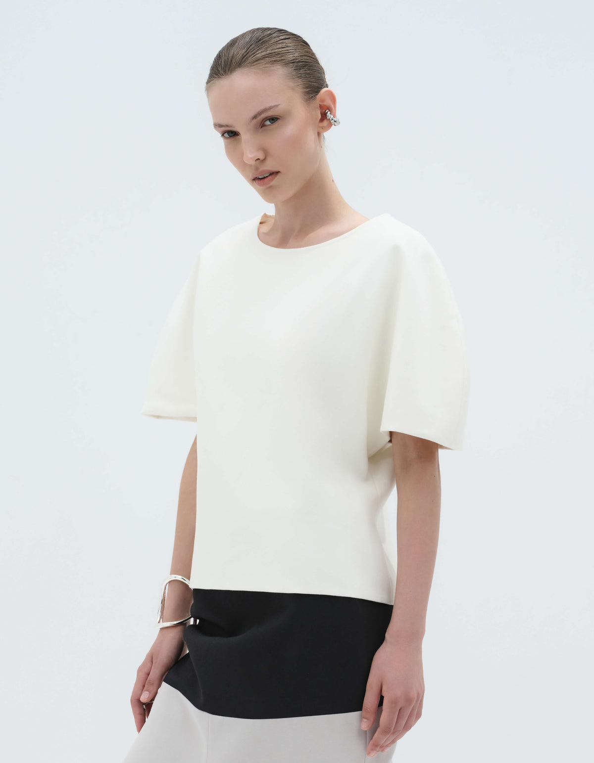 STRUCTURED BUTTERFLY TOP
