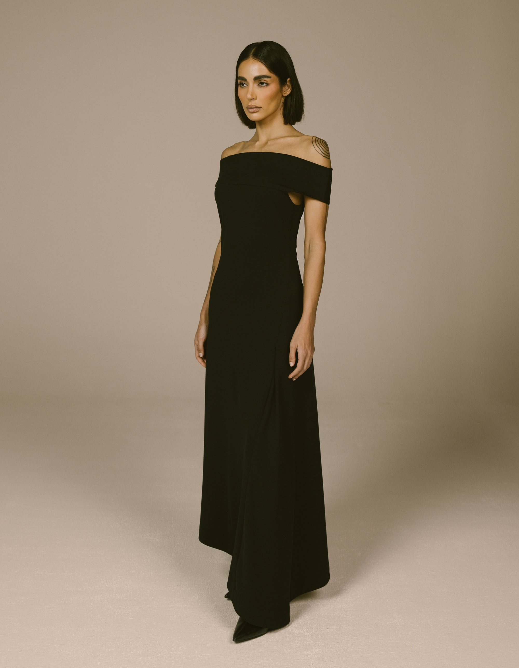 OFF-SHOULDER ASYMMETRIC DRAPE DRESS