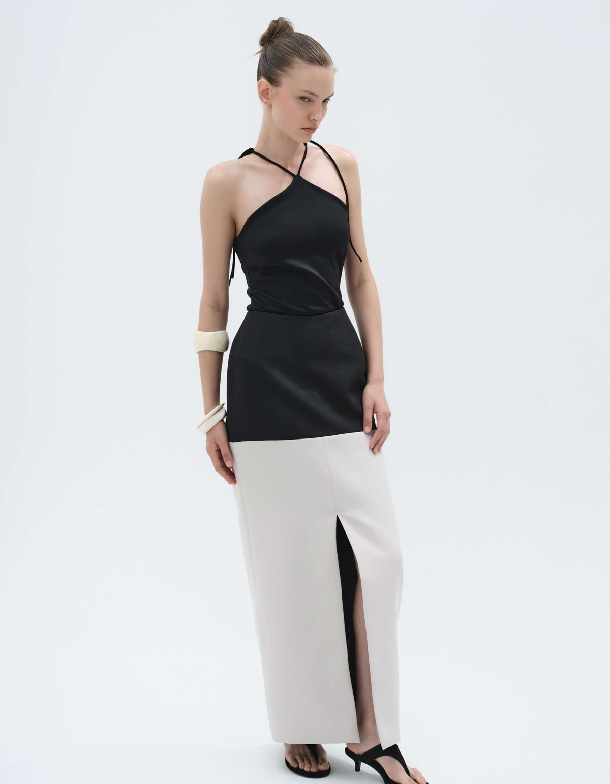 HORIZONTAL TWO TONE STRUCTURED SKIRT