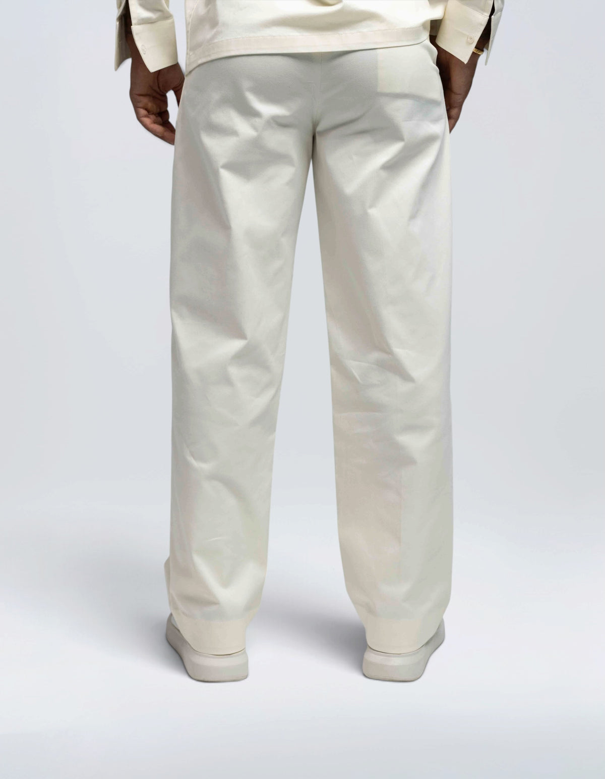 STRAIGHT LEG PANTS