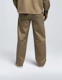 PANTALONI A GAMBA DRITTA 