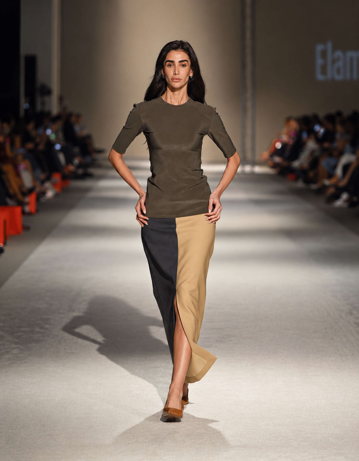 VERTICAL TWO TONE SKIRT