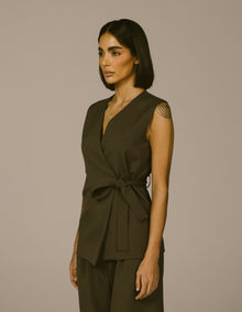 WRAP VEST SHIRT