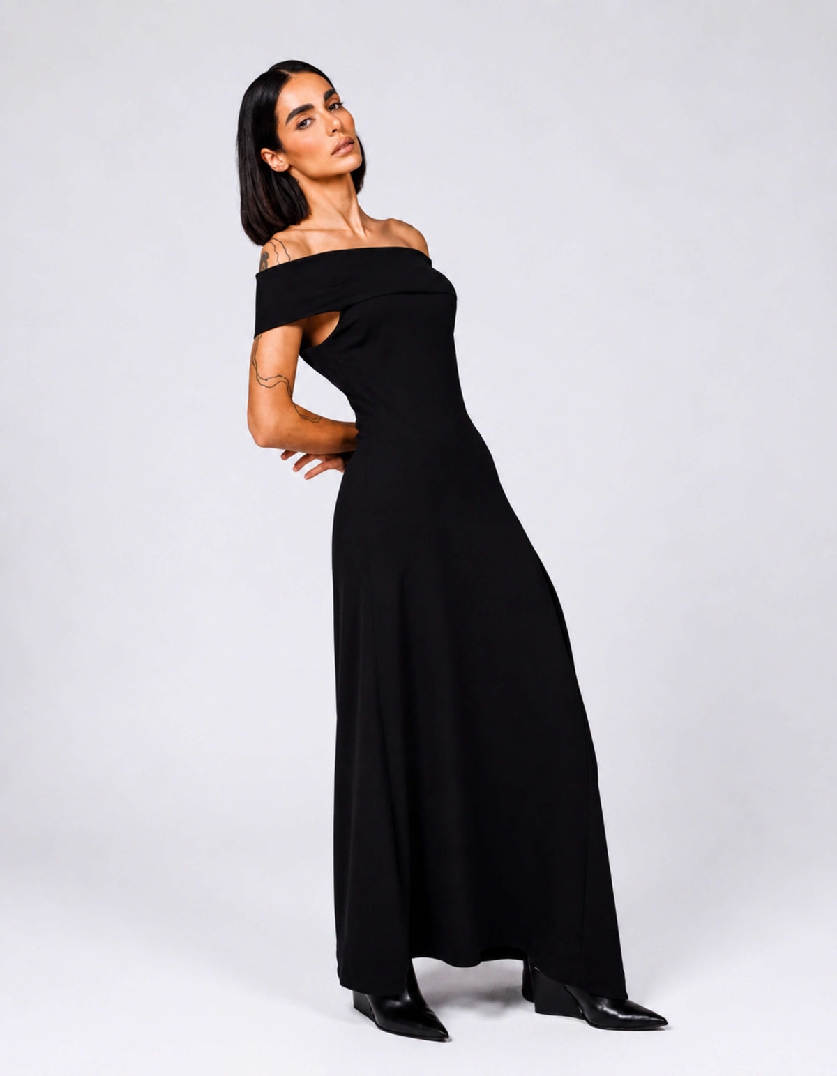 OFF-SHOULDER ASYMMETRIC DRAPE DRESS