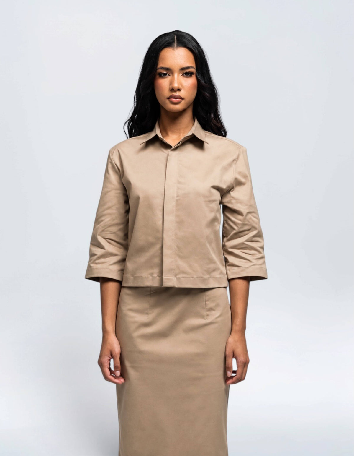 BOXY SILHOUETTE SHIRT