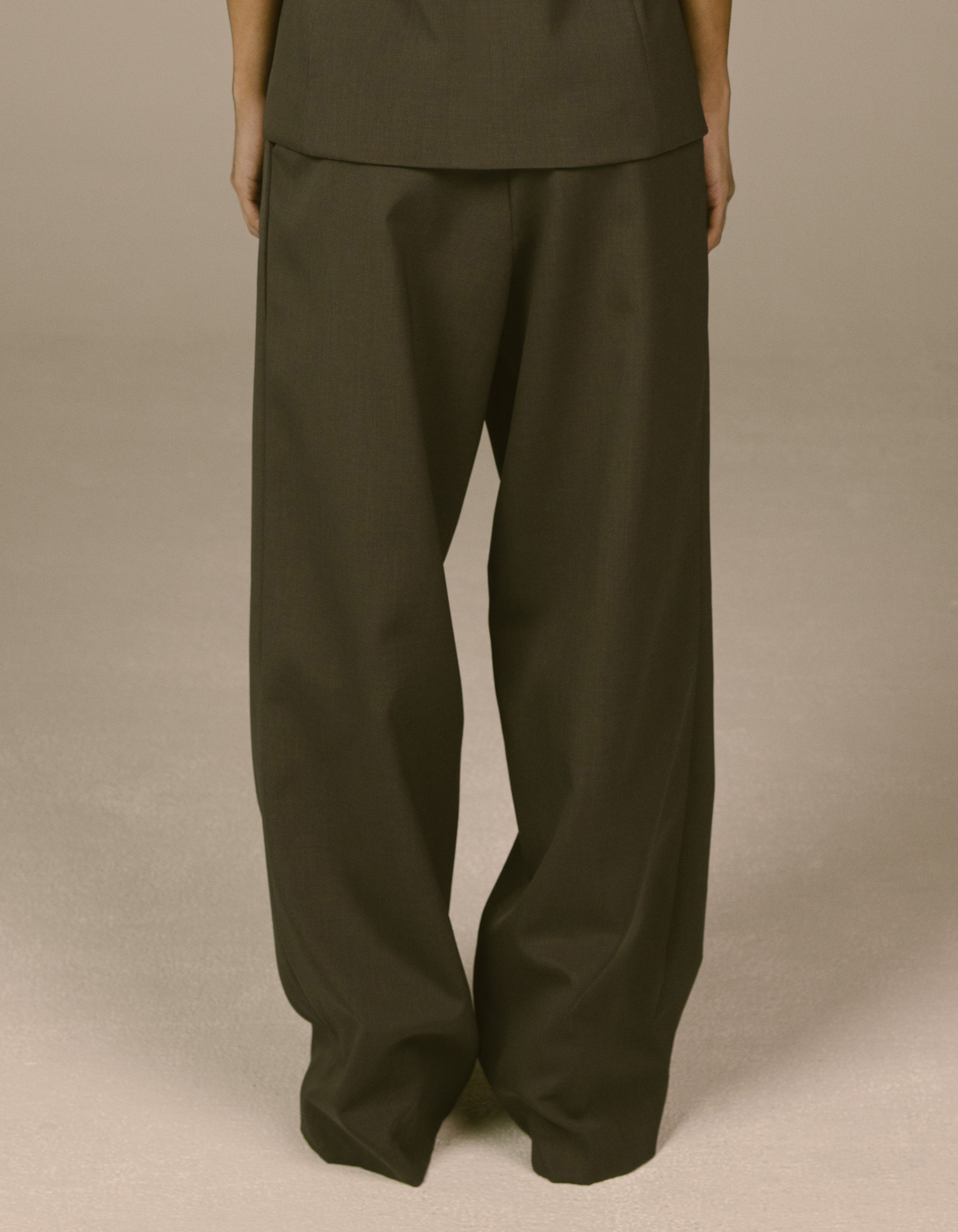 WIDE-LEG TROUSERS