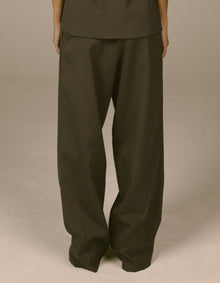 WIDE-LEG TROUSERS
