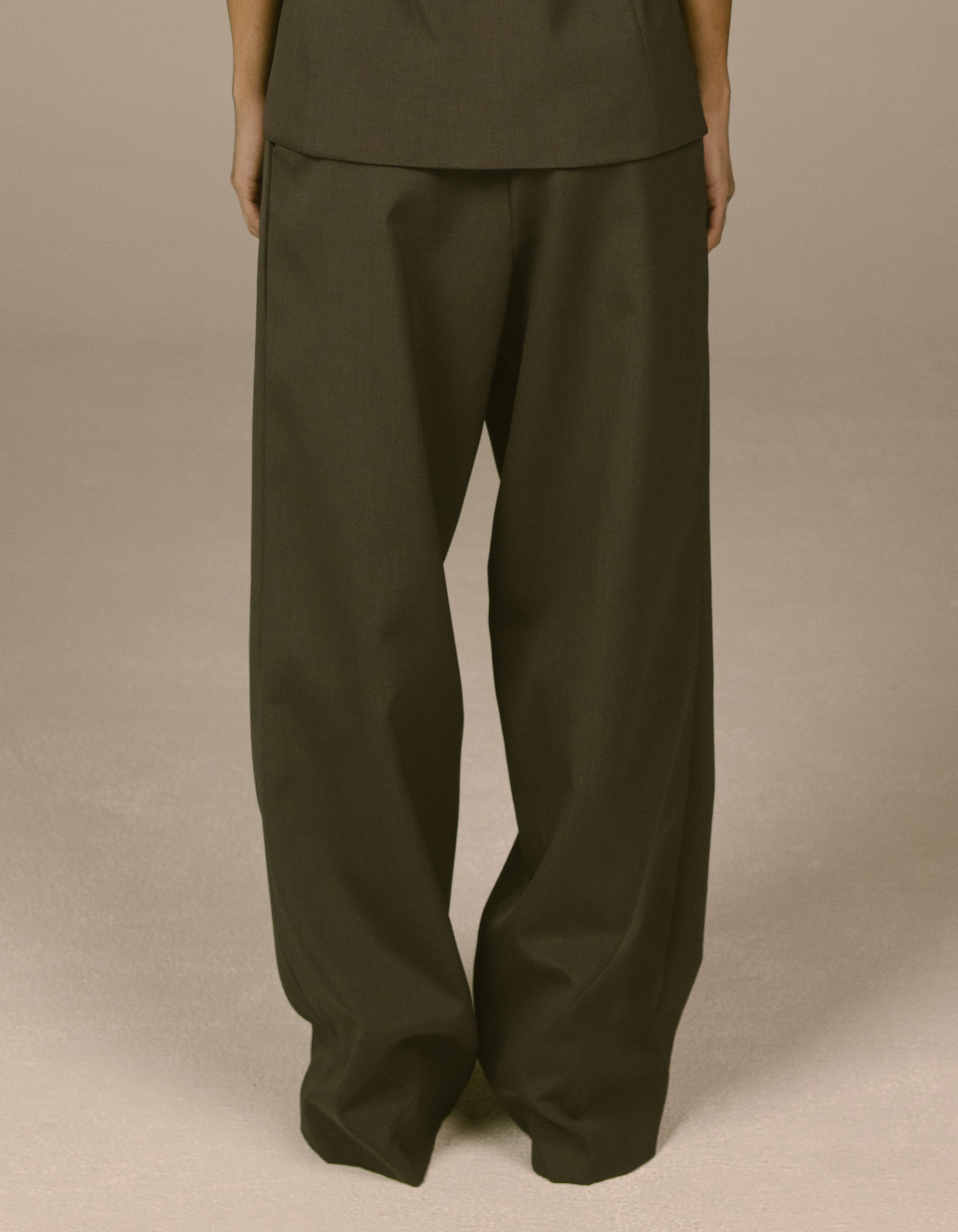 WIDE-LEG TROUSERS