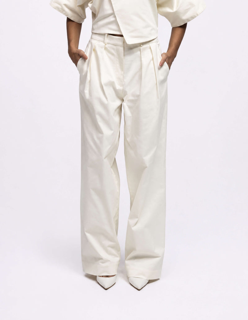 PANTALONS À JAMBES DROITES