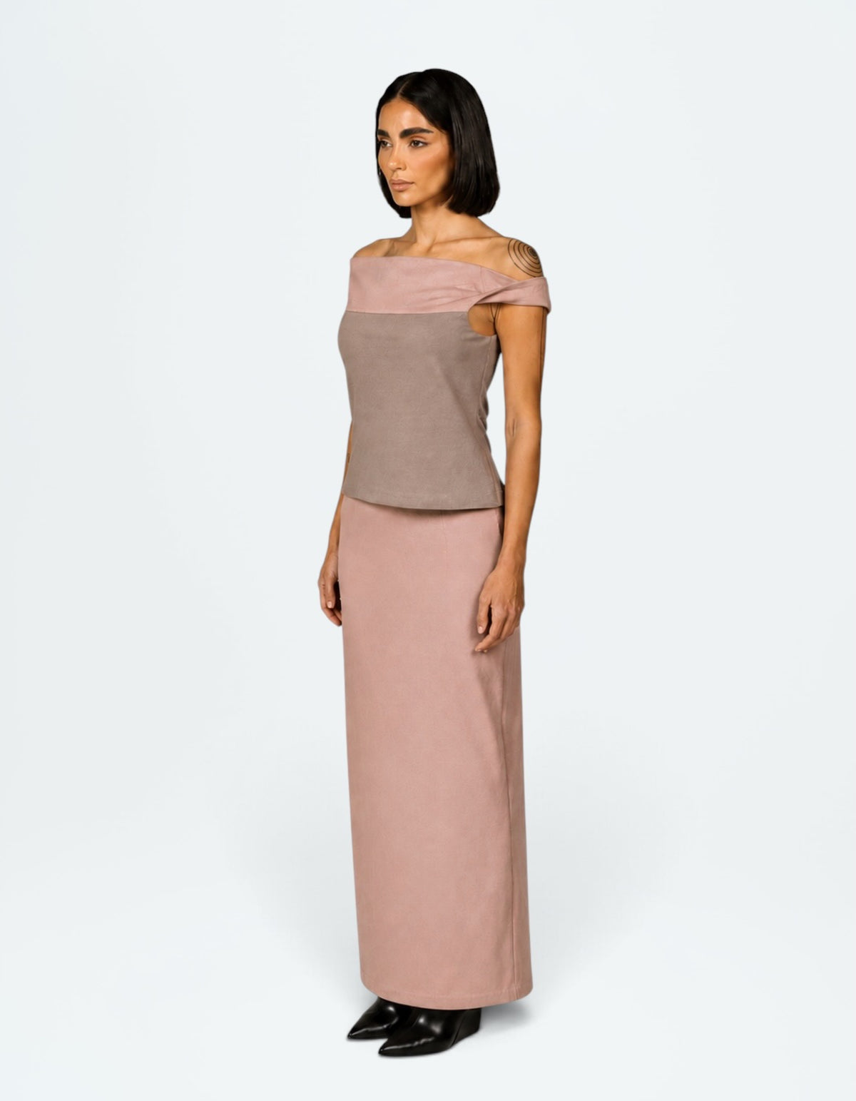 TWO TONE OFF SHOULDER TOP