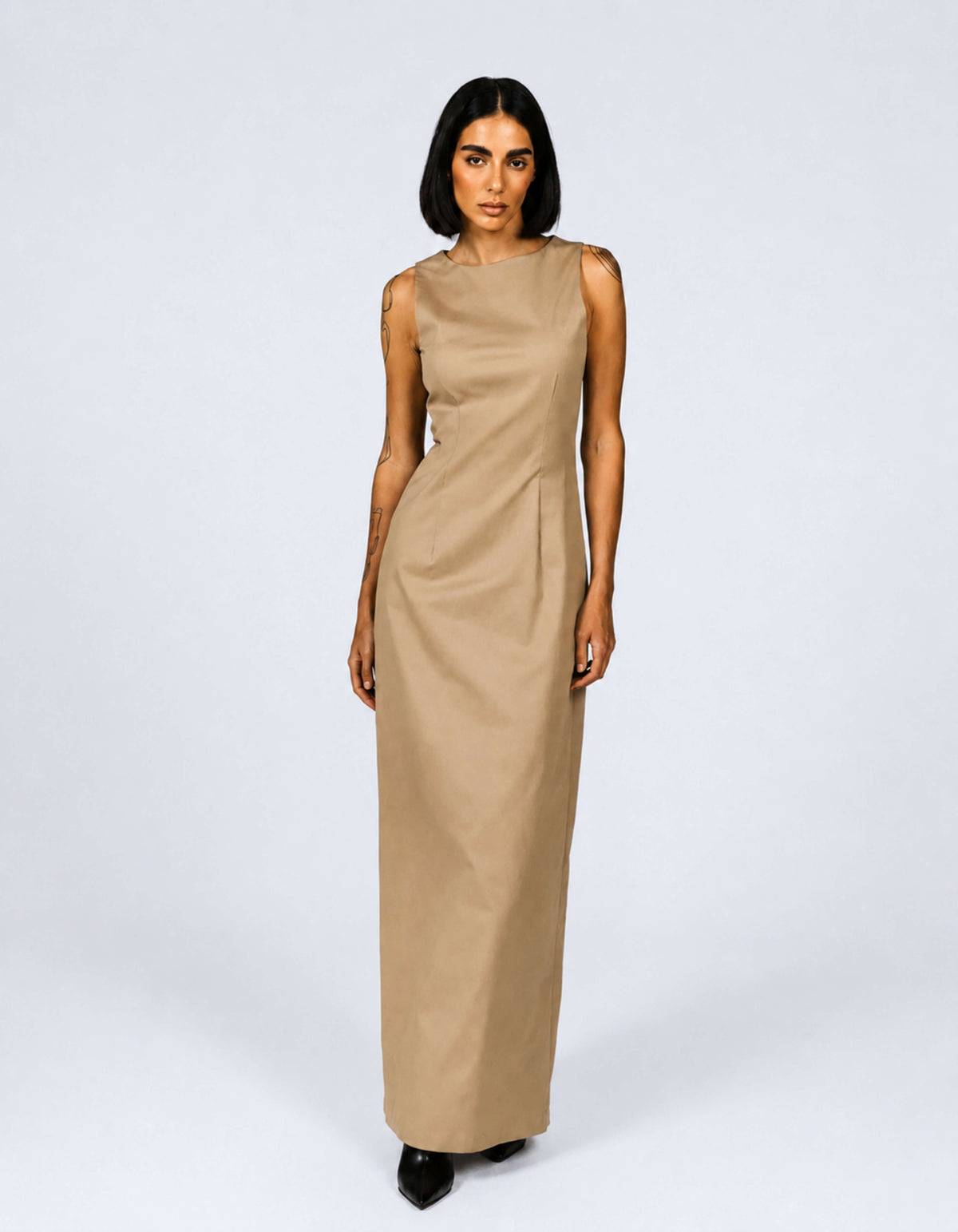 SLEEVELESS COLUMN DRESS