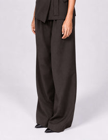 WIDE-LEG TROUSERS