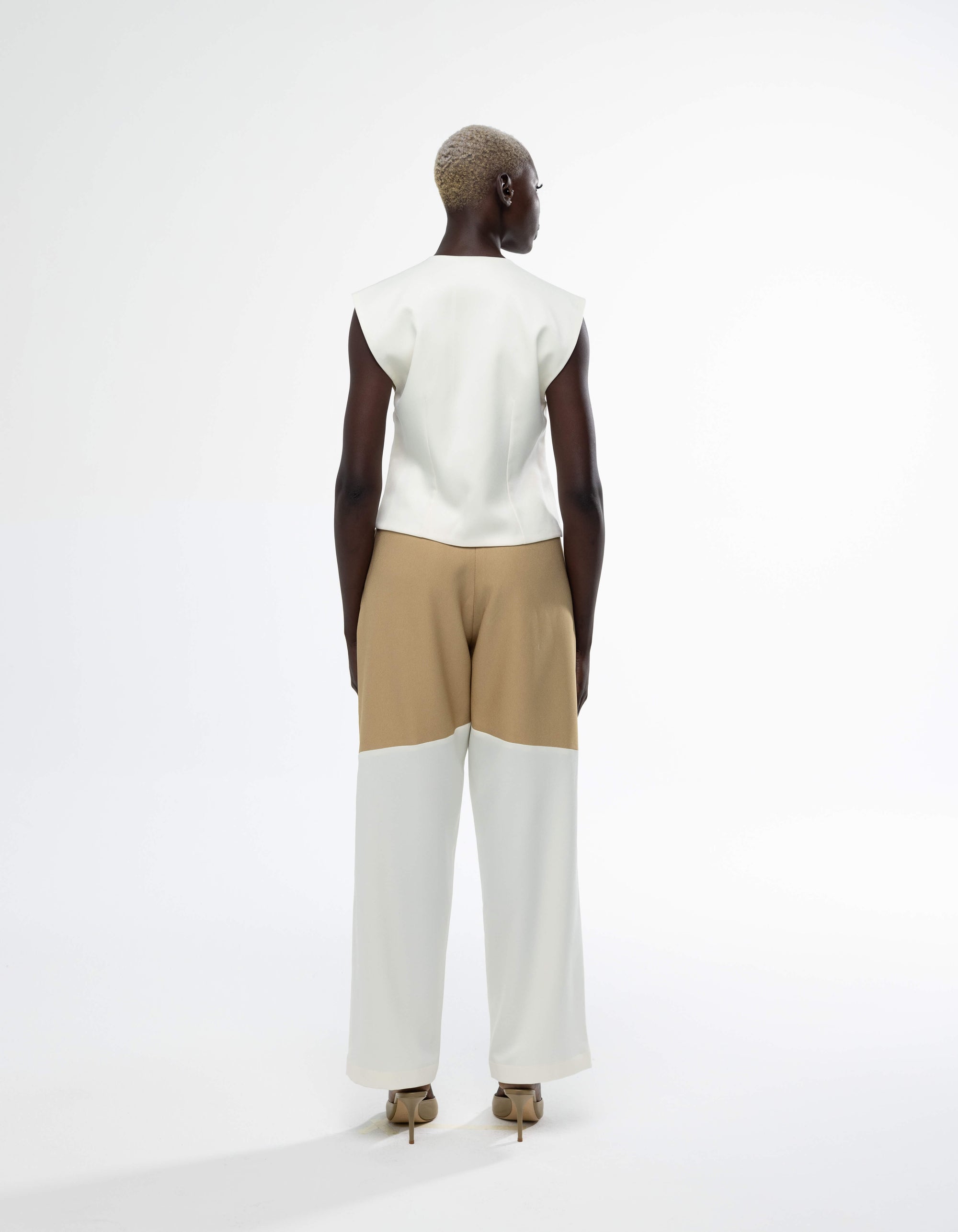 ANGLE BUTTON TOP