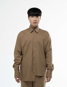 CHEMISE À MANCHES LONGUES ASYMÉTRIQUE