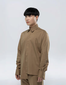 CAMICIA ASIMMETRICA A MANICHE LUNGHE