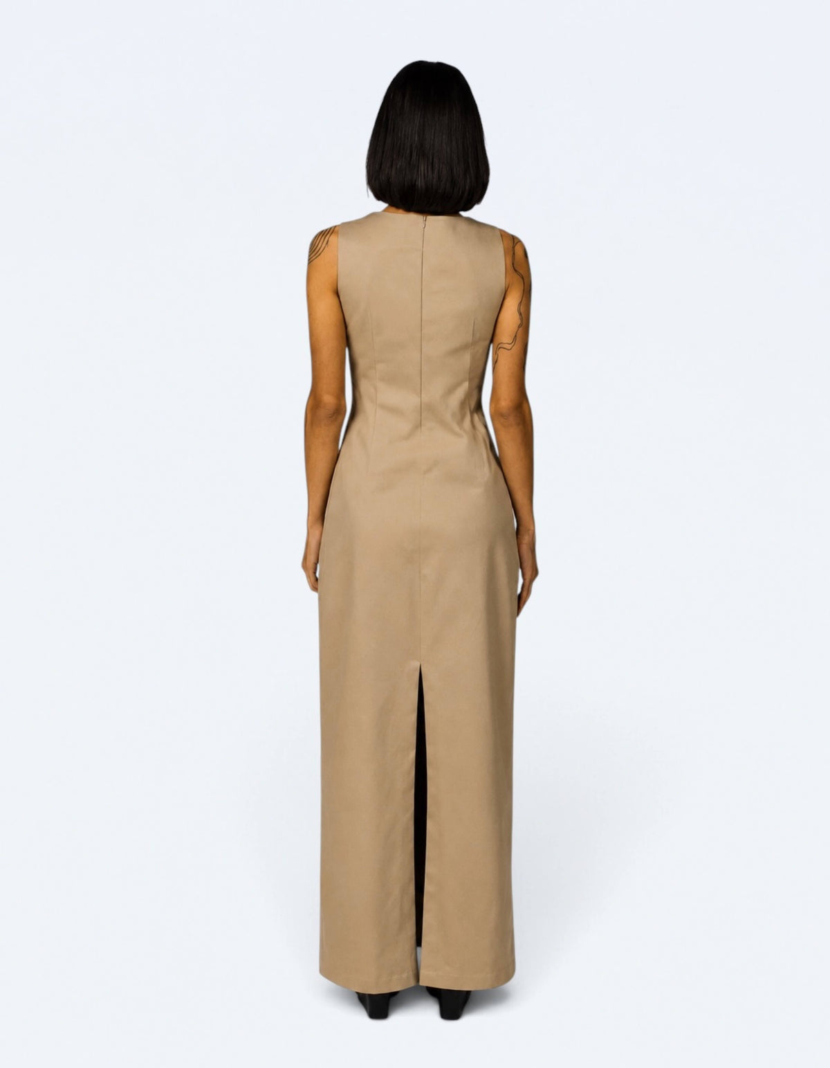 SLEEVELESS COLUMN DRESS