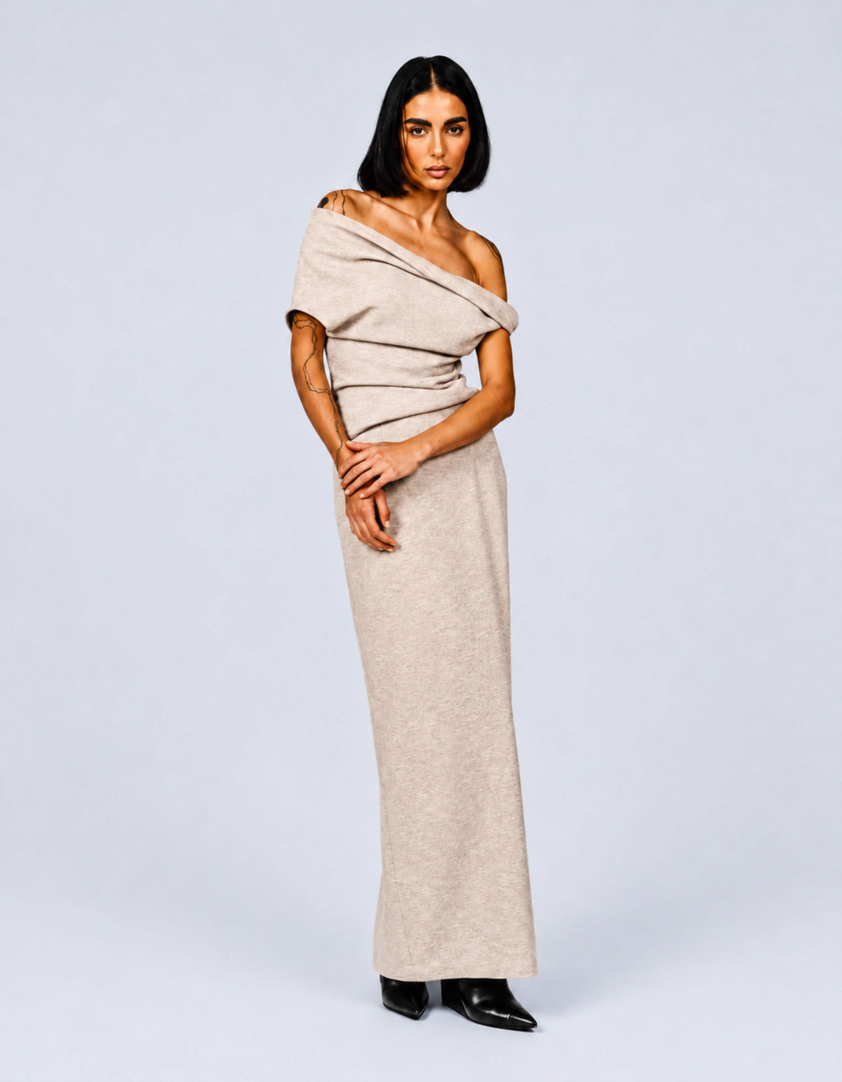 SHOULDER TWIST TOP