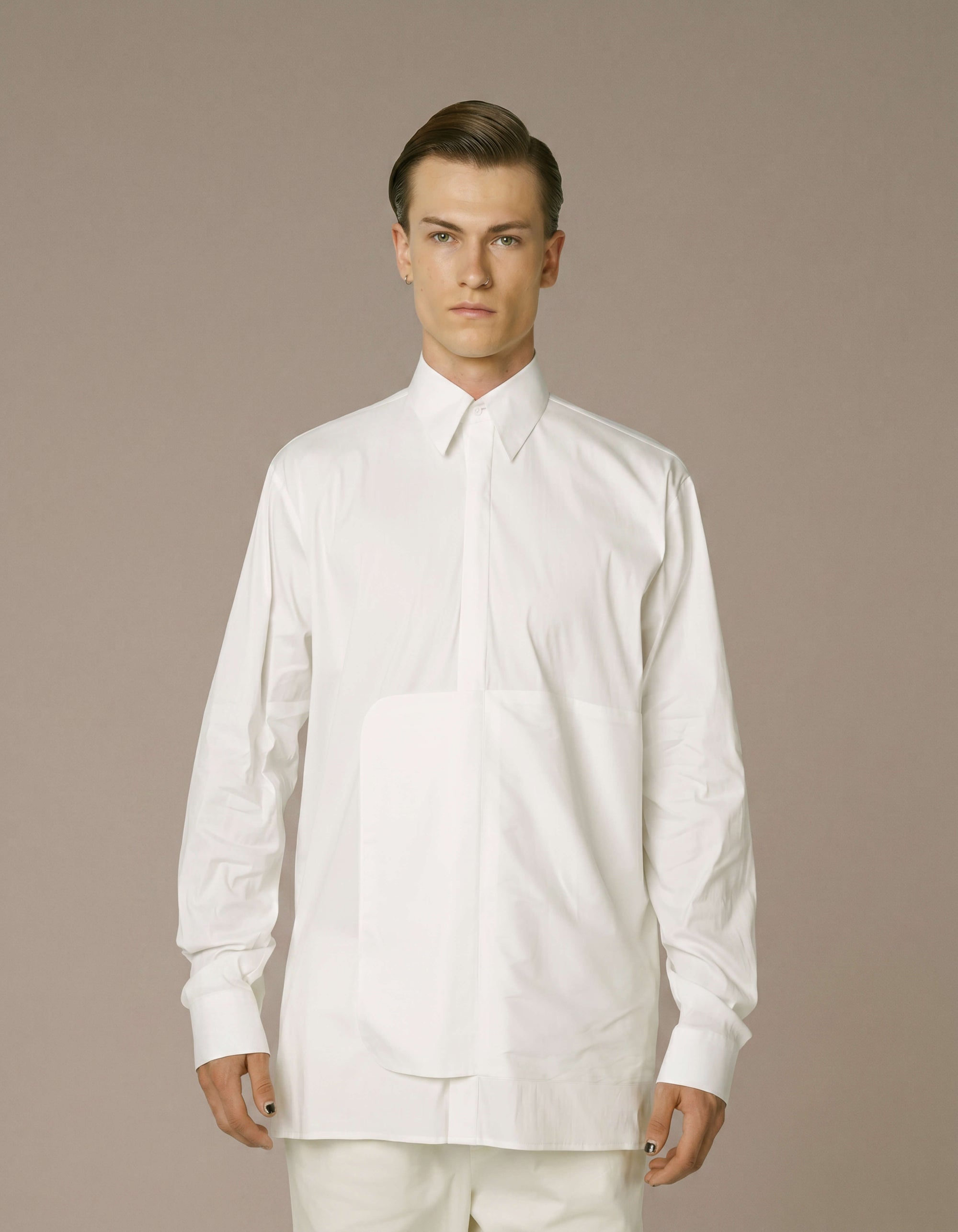CHEMISE À FERMETURE SUPERPOSÉE