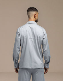 CHEMISE À POCHE LONGUE ET FERMETURE ÉCLAIR