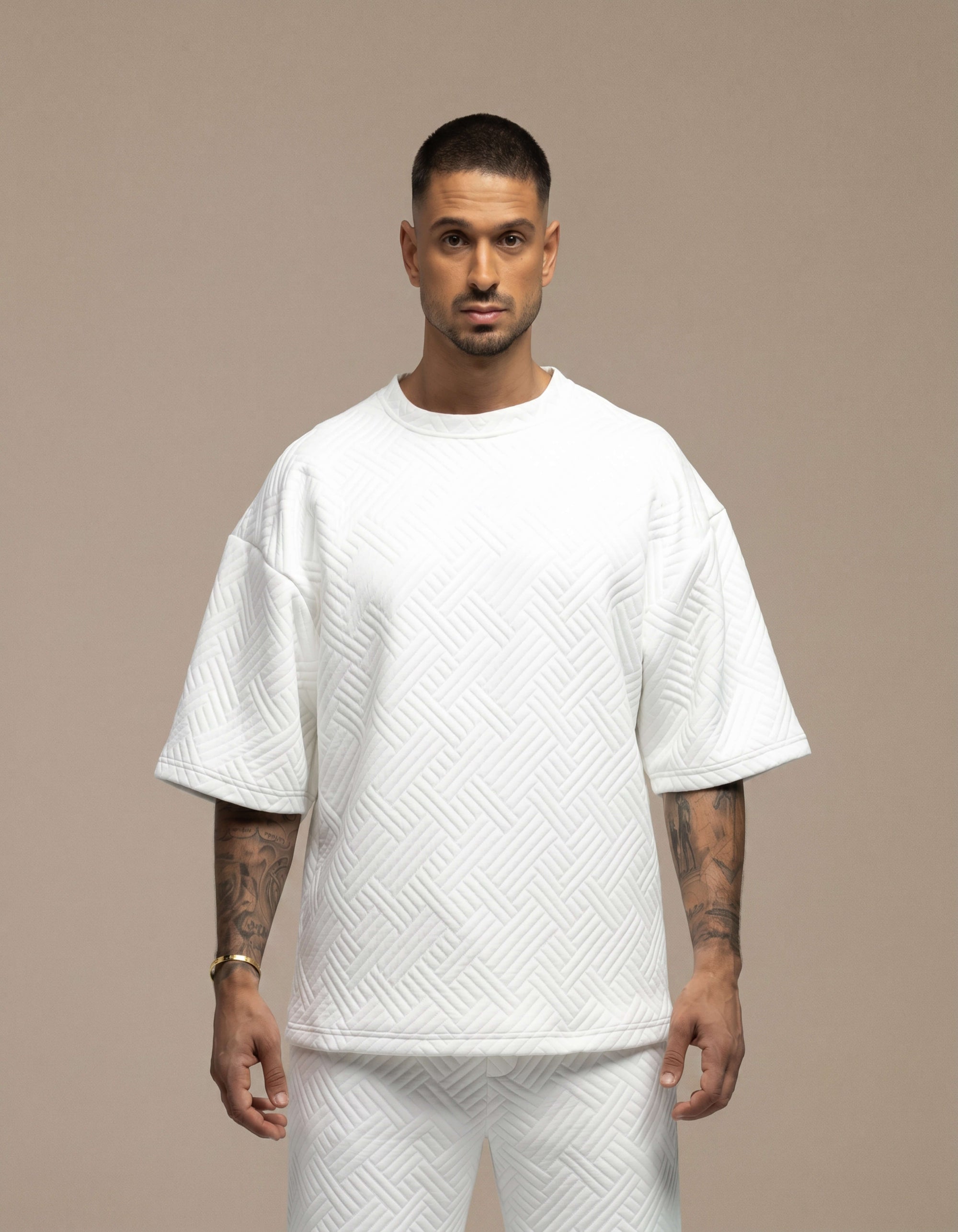 T-SHIRT UNISEXE SURDIMENSIONNÉ