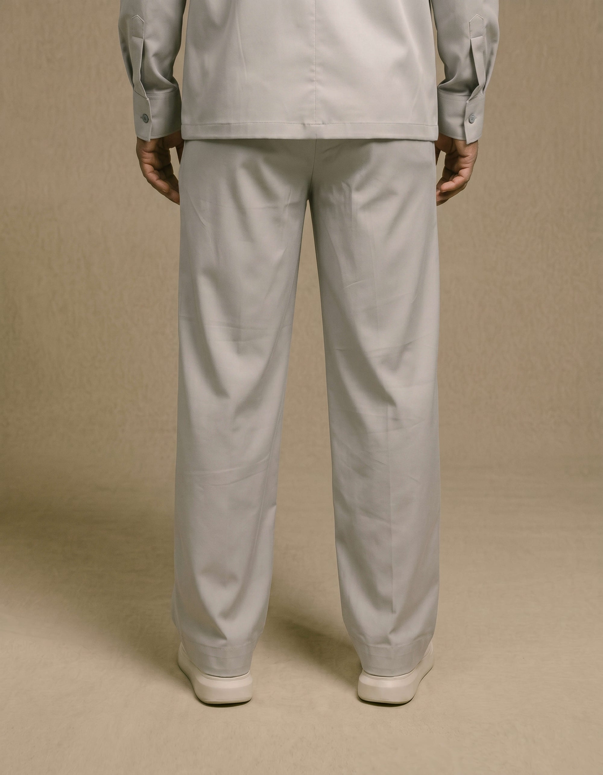 STRAIGHT LEG PANTS