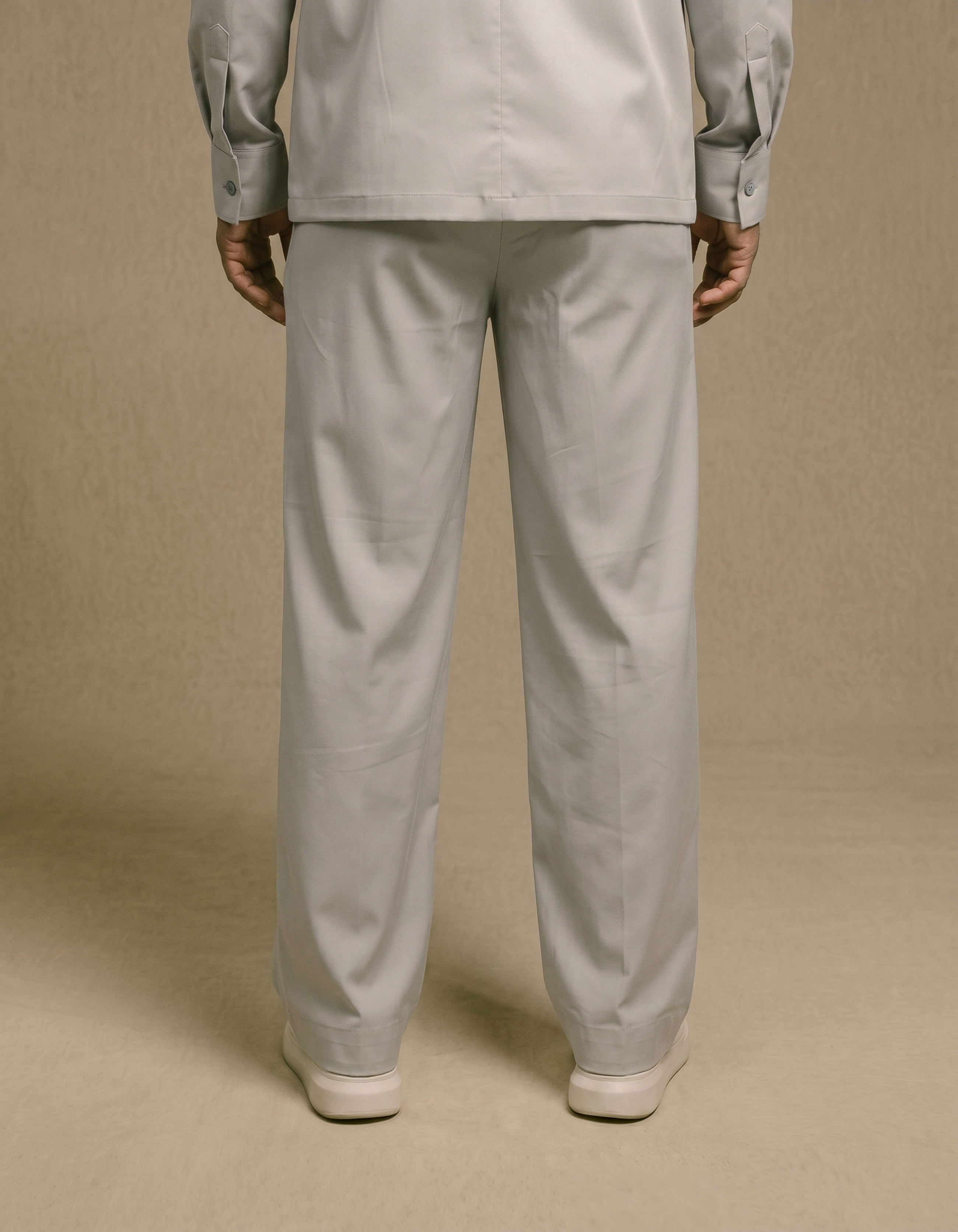 STRAIGHT LEG PANTS