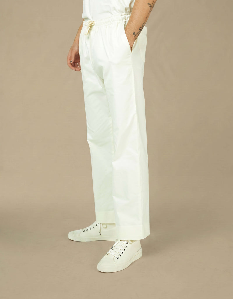 PANTALONS À JAMBES DROITES