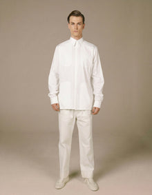 CHEMISE À PANNEAU EN U