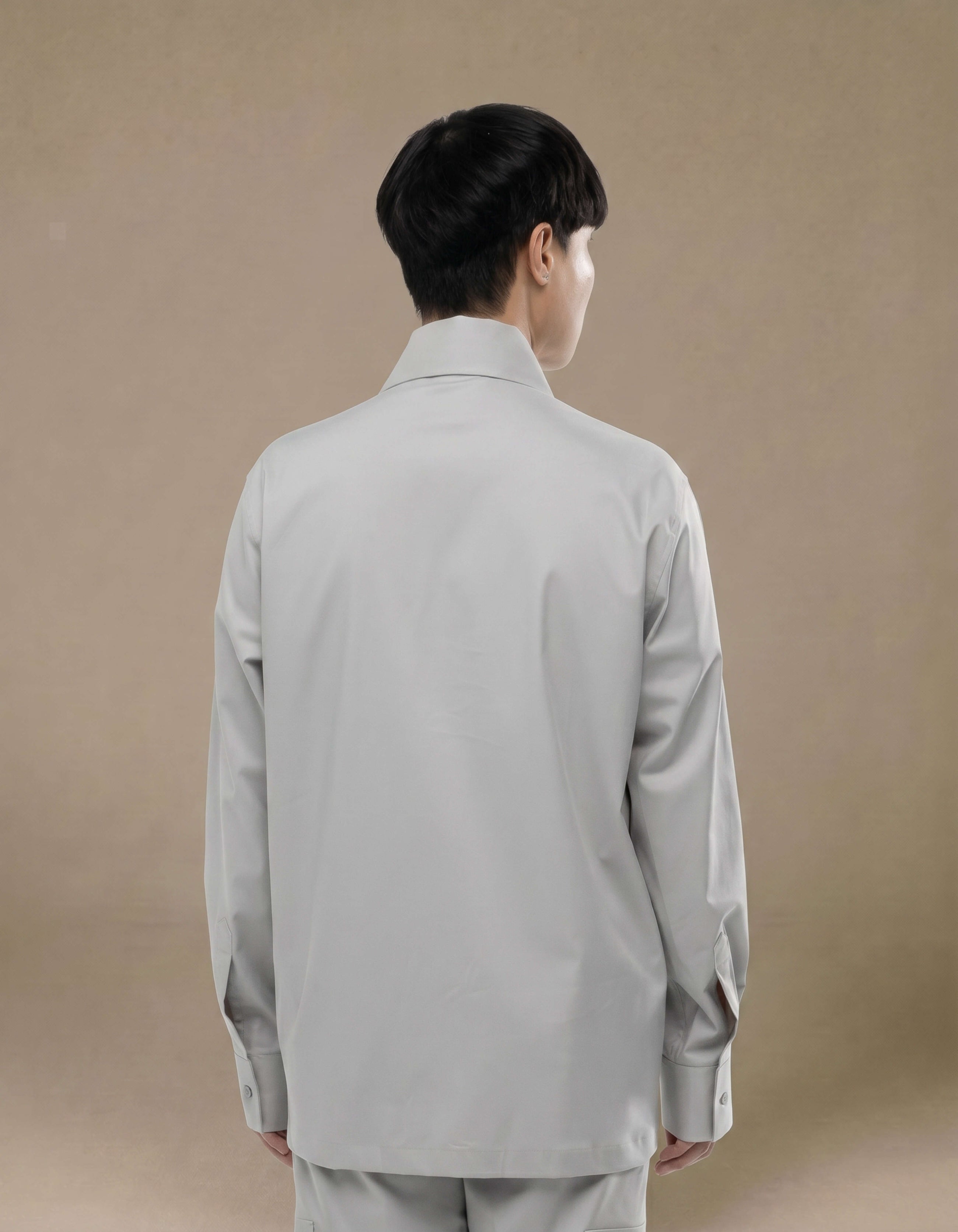 CAMICIA CON COLLO CORTO