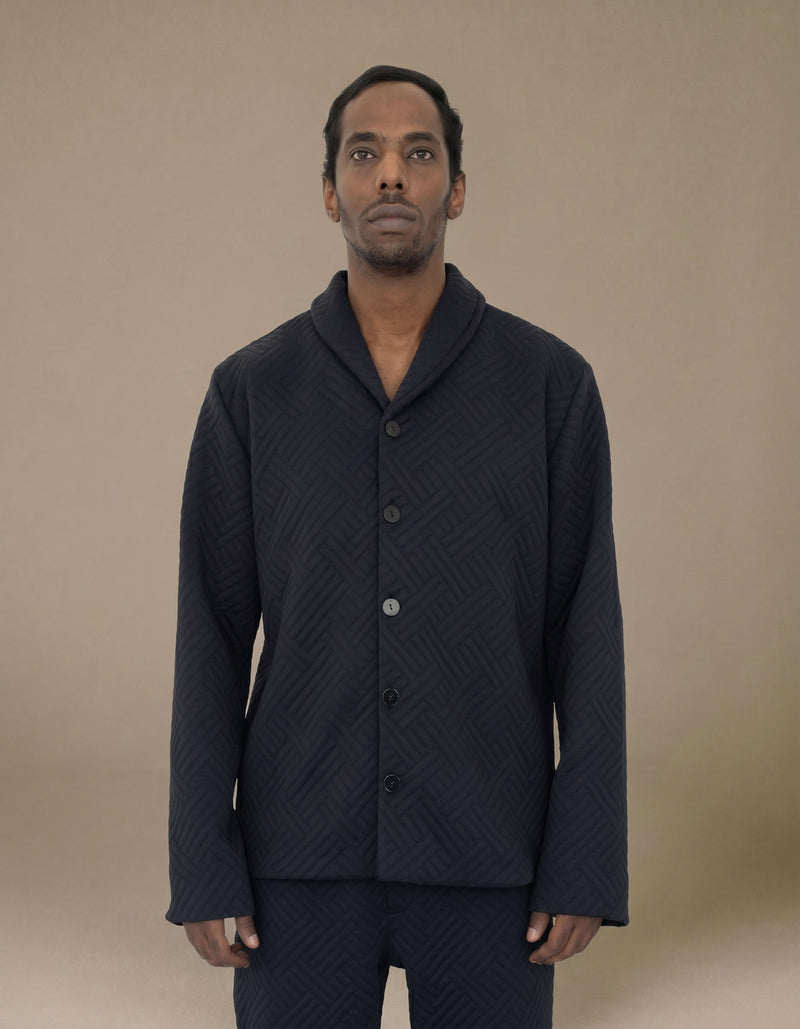 VESTE ET CHEMISE SURDIMENSIONNÉES