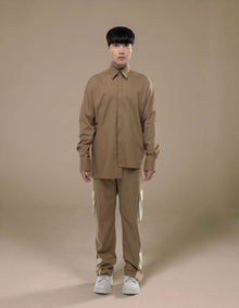 CHEMISE À MANCHES LONGUES ASYMÉTRIQUE