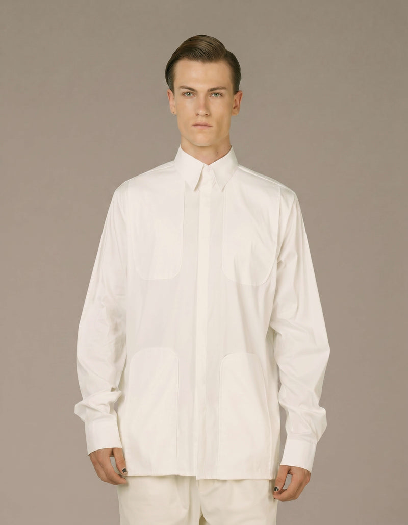 CHEMISE À PANNEAU EN U