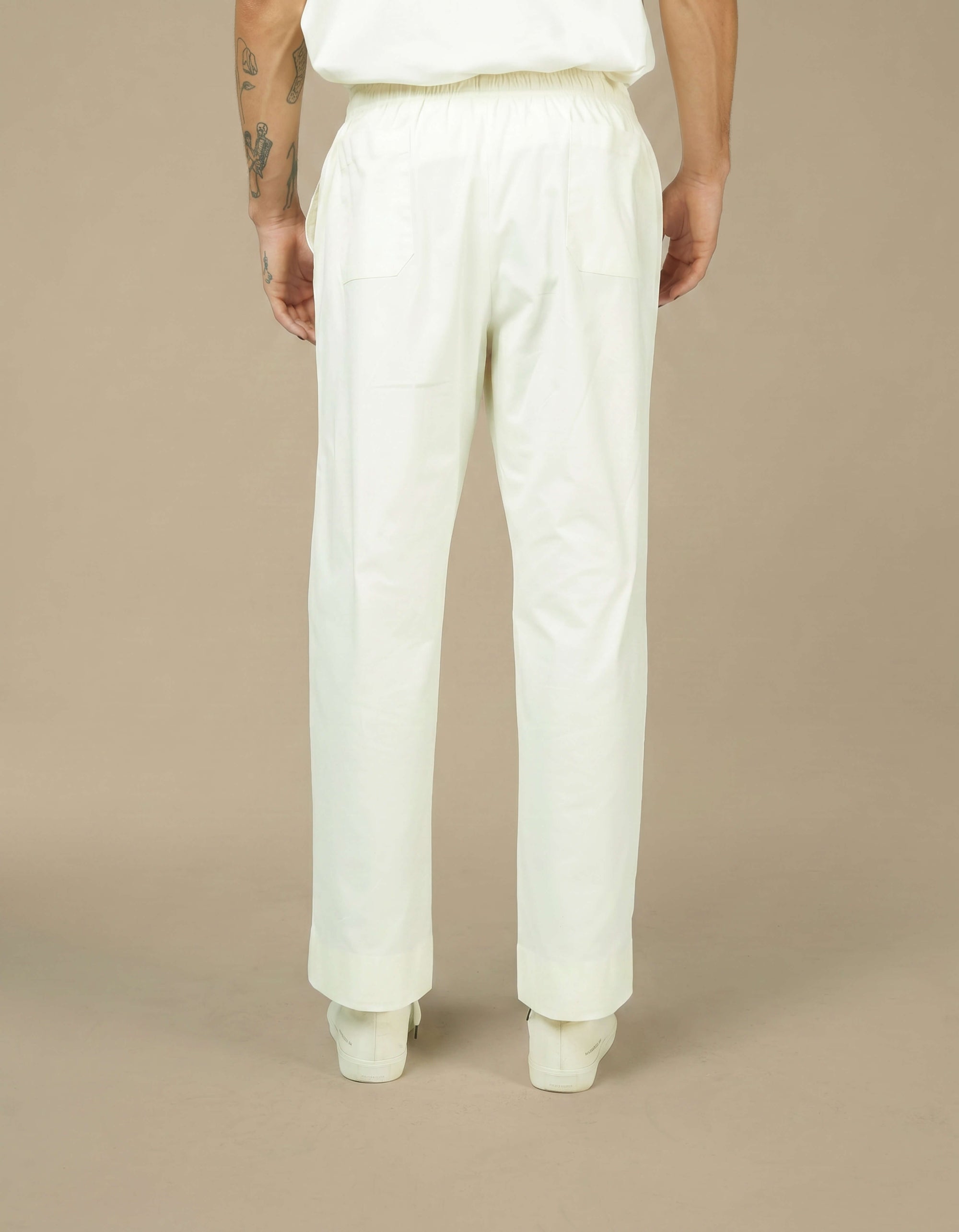 PANTALONI A GAMBA DRITTA