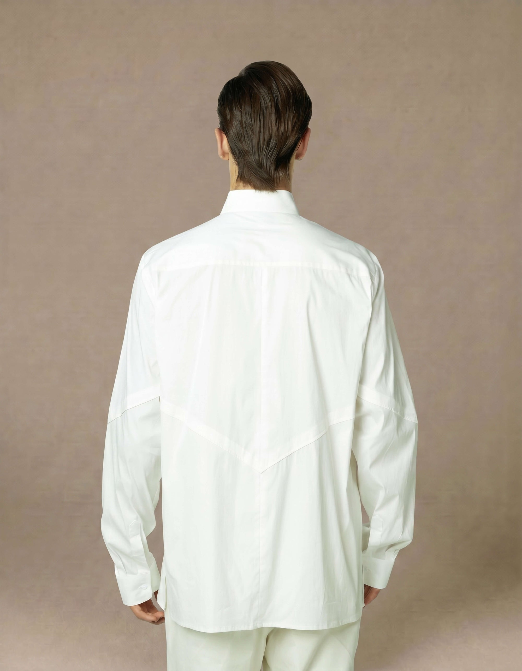 V STITCH SHIRT