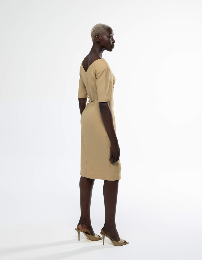 ROBE MIDI À ÉPAULES TOMBASES