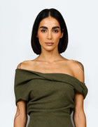 SHOULDER TWIST TOP