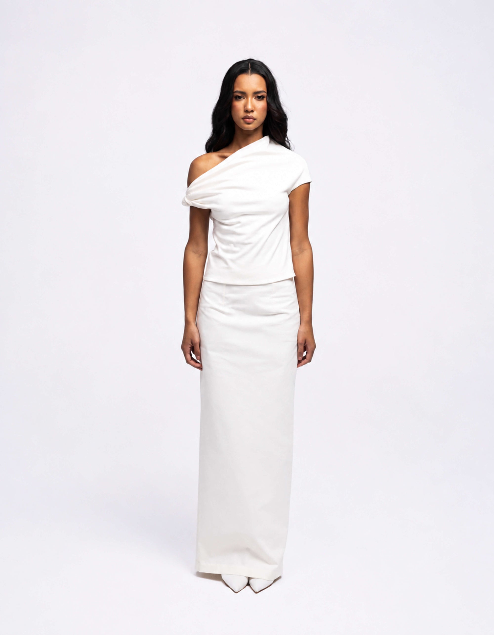 ONE SHOULDER TWIST TOP