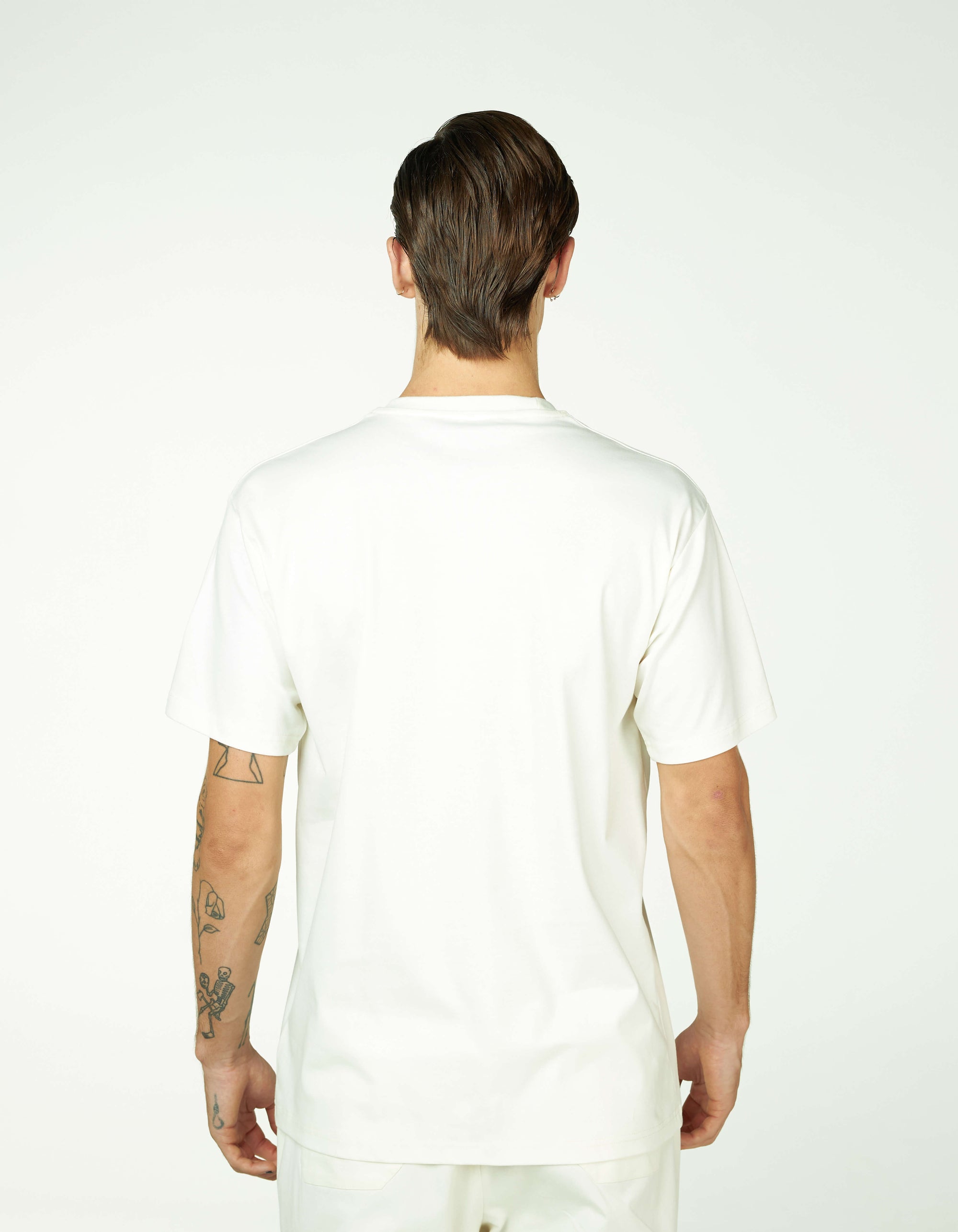 HEART EMBROIDERY T SHIRT