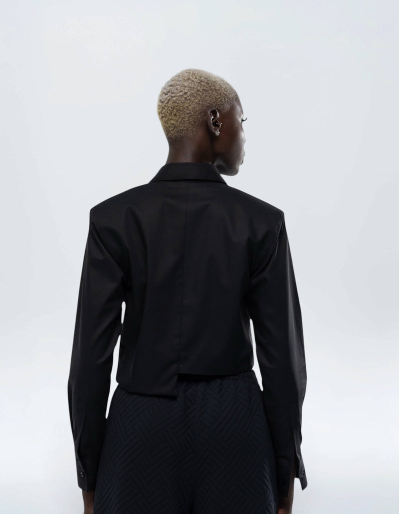 TRIANGLE OVERLAP CROP TOP