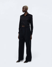 TRIANGLE OVERLAP CROP TOP